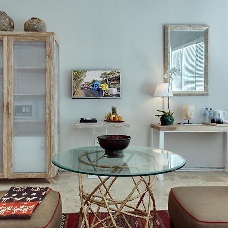 Room & Vespa 4 Семиньяк Экстерьер фото